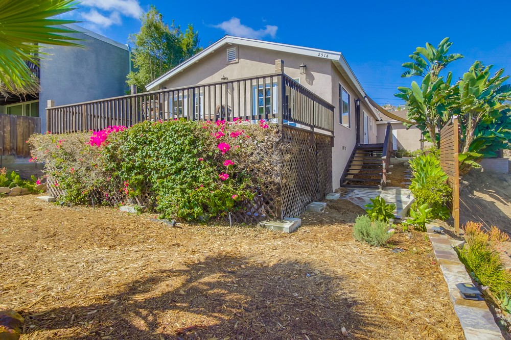 Virtual tour photo 7 of 69 for 2514 Chalcedony St