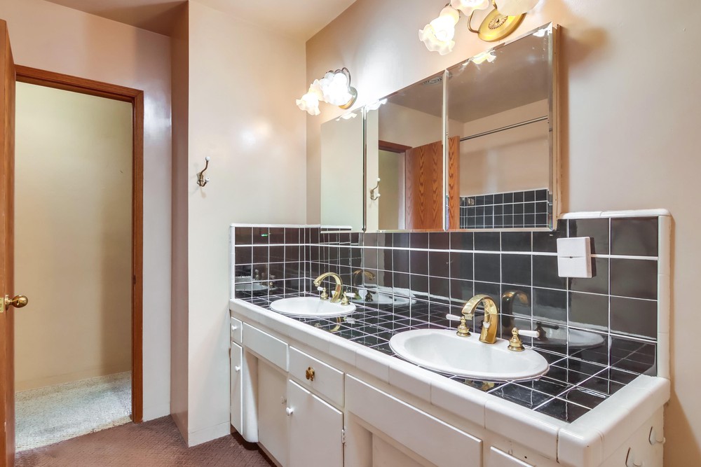 Virtual tour photo 38 of 64 for 2514 Galveston St