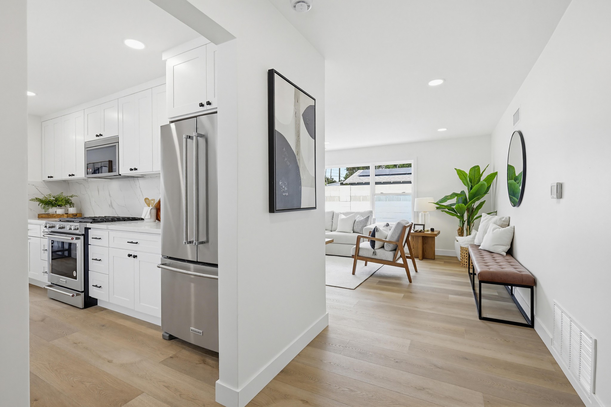 Virtual tour photo 21 of 69 for 2515 E Orange Grove Ave