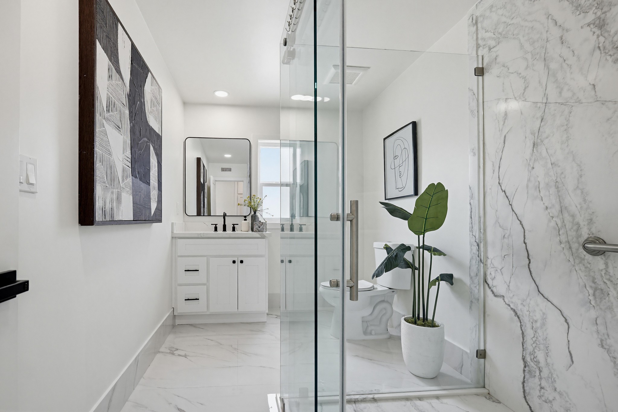 Virtual tour photo 46 of 69 for 2515 E Orange Grove Ave