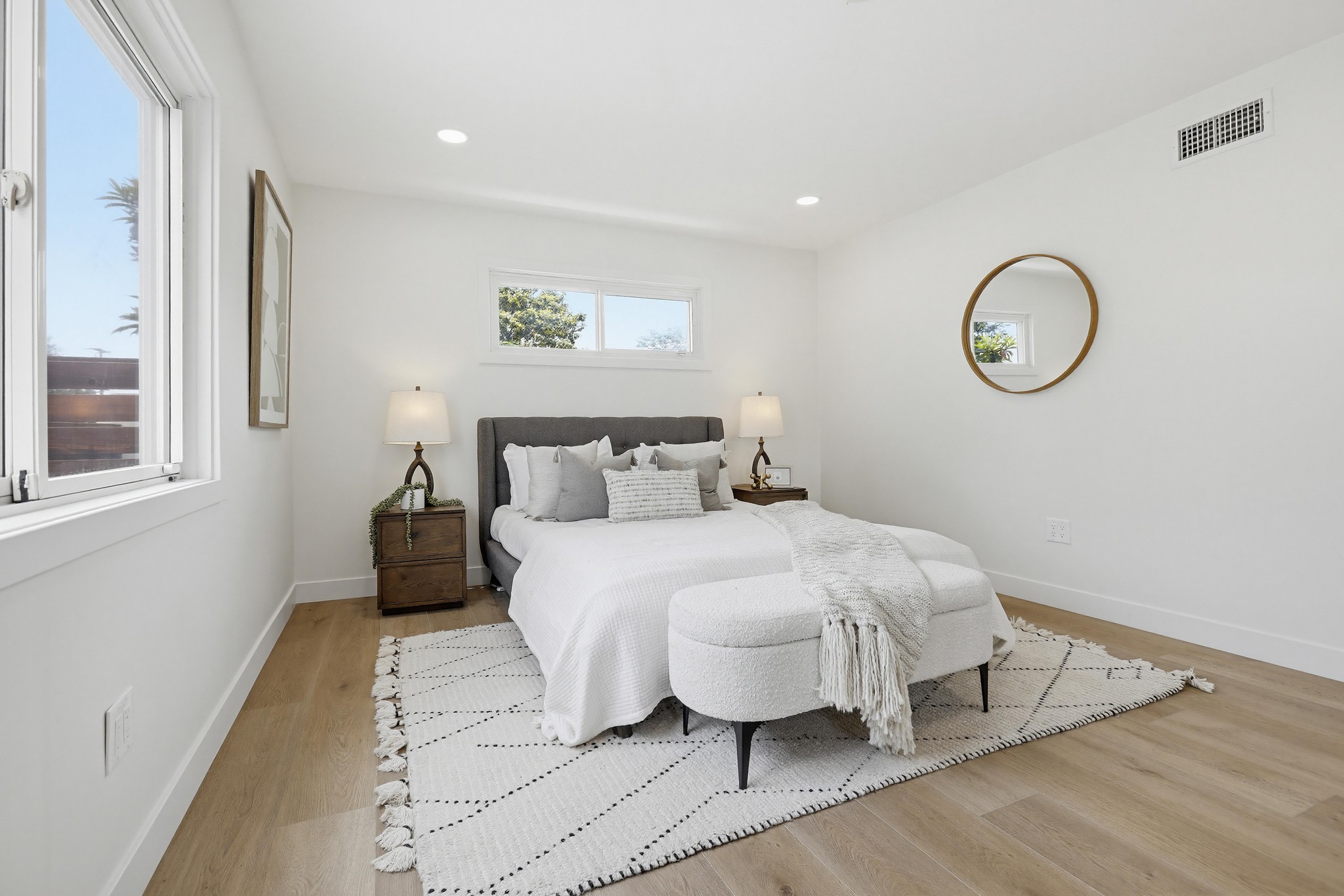 Virtual tour photo 57 of 69 for 2515 E Orange Grove Ave