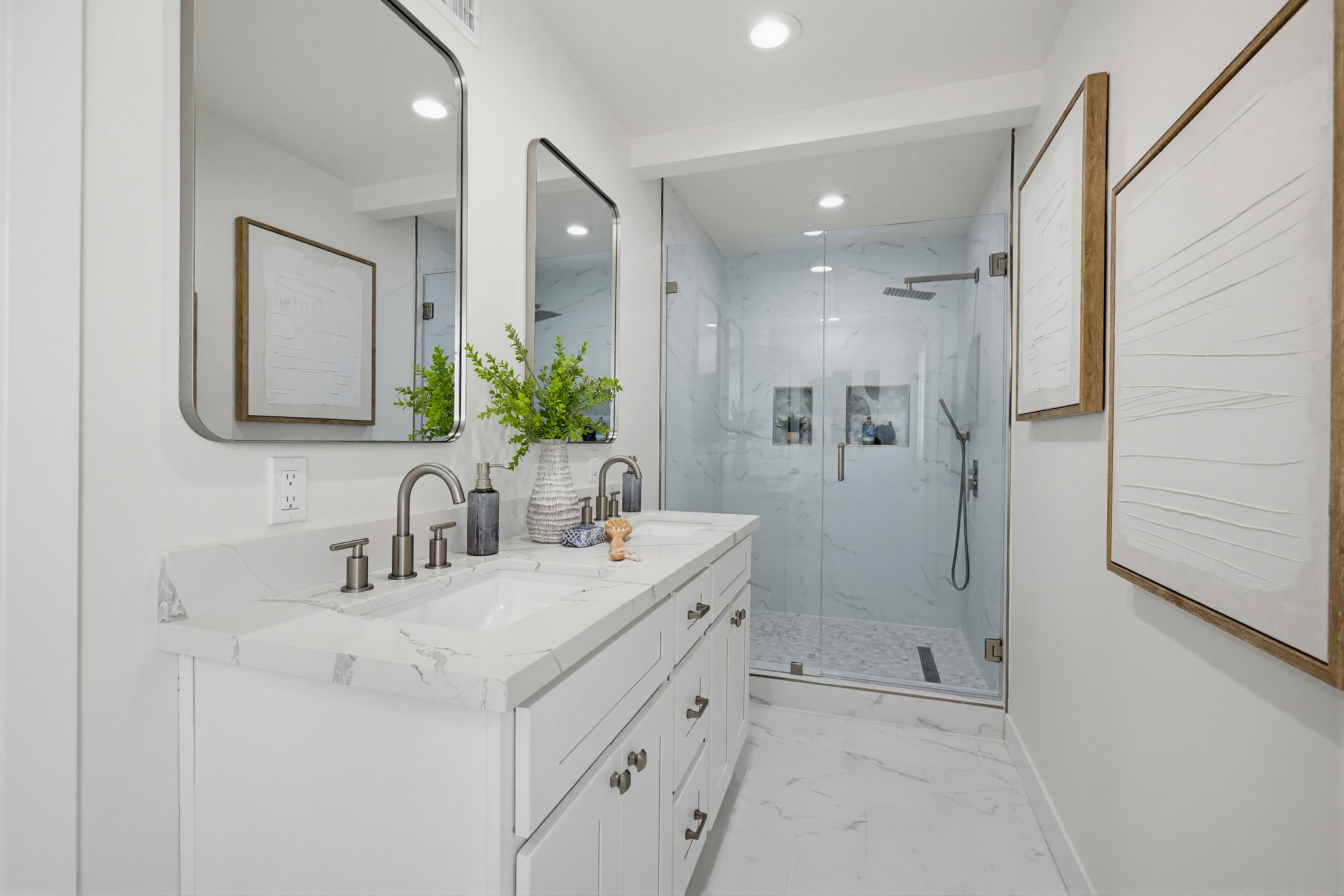 Virtual tour photo 60 of 69 for 2515 E Orange Grove Ave