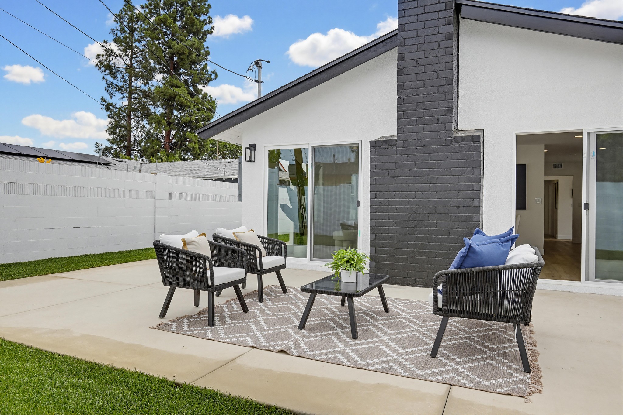 Virtual tour photo 68 of 69 for 2515 E Orange Grove Ave