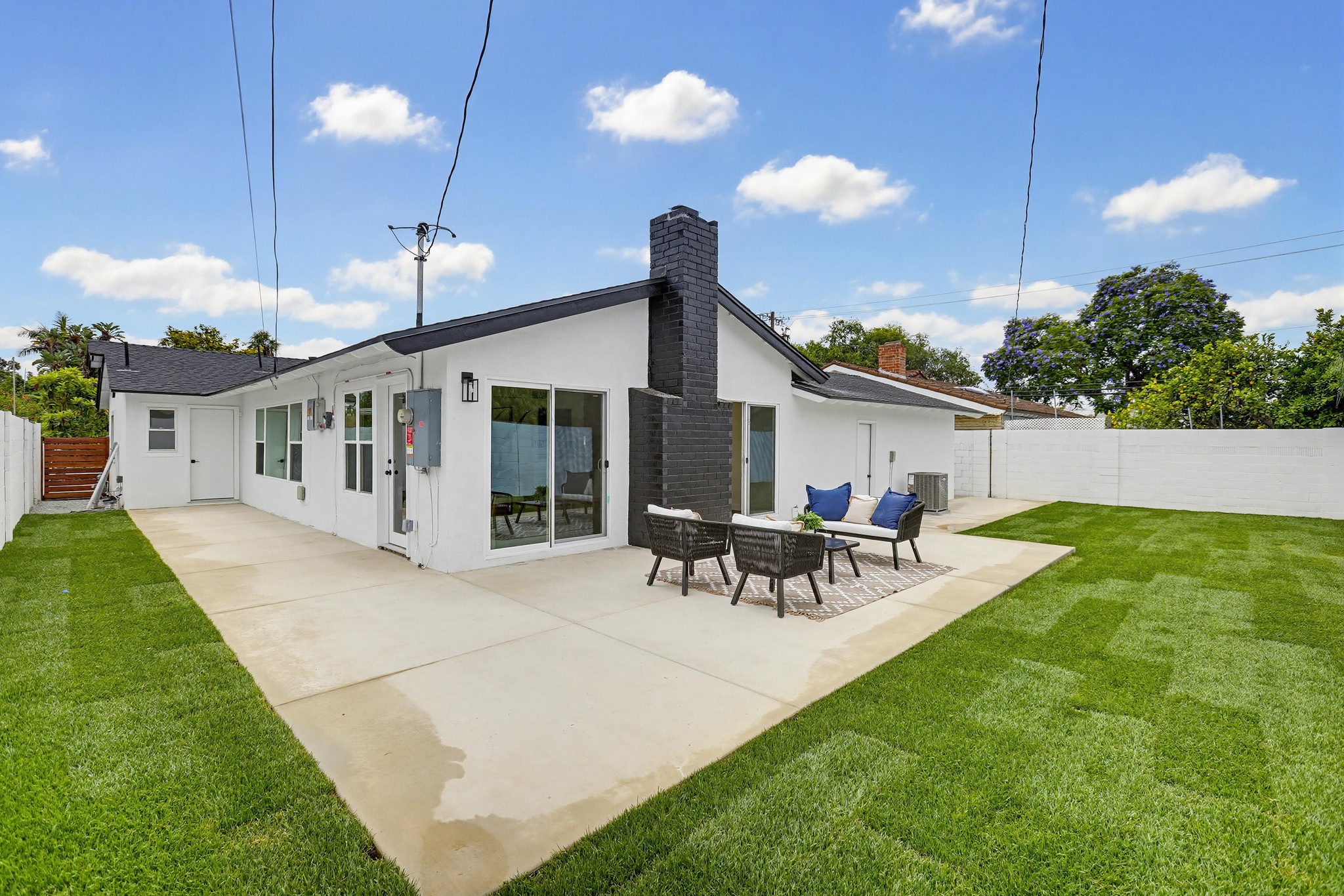 Virtual tour photo 69 of 69 for 2515 E Orange Grove Ave