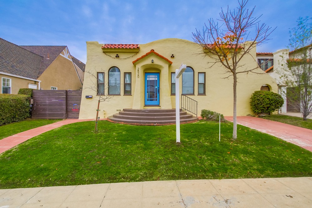 Virtual tour photo 1 of 33 for 2520 33rd St