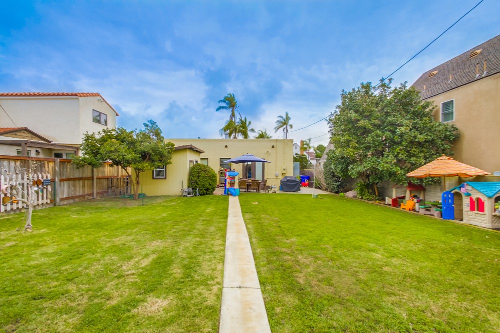 Virtual tour photo 32 of 33 for 2520 33rd St