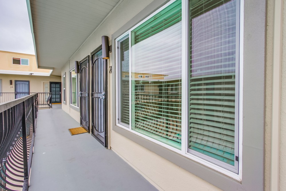 Virtual tour photo 24 of 44 for 2520 Chicago St #2