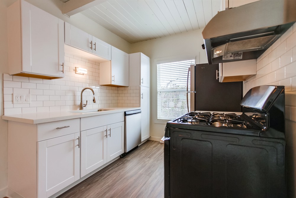 Virtual tour photo 16 of 25 for 2520 Chicago St #30