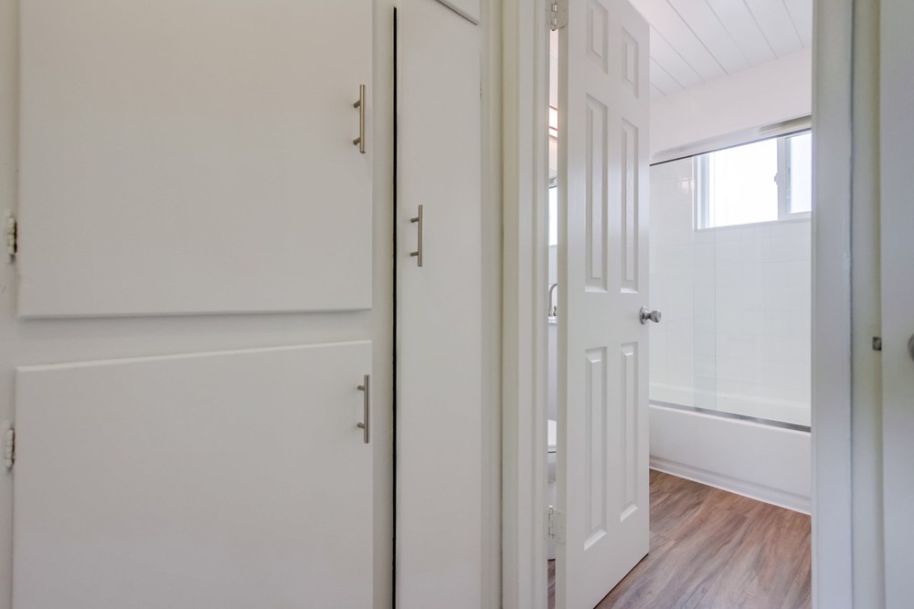 Virtual tour photo 19 of 25 for 2520 Chicago St #30
