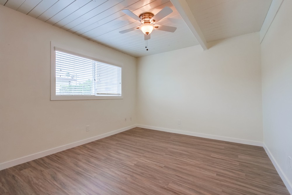 Virtual tour photo 20 of 25 for 2520 Chicago St #30