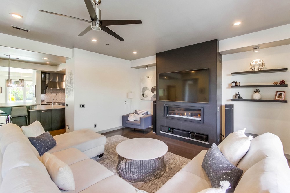 Virtual tour photo 11 of 77 for 2521 Deerpark Dr