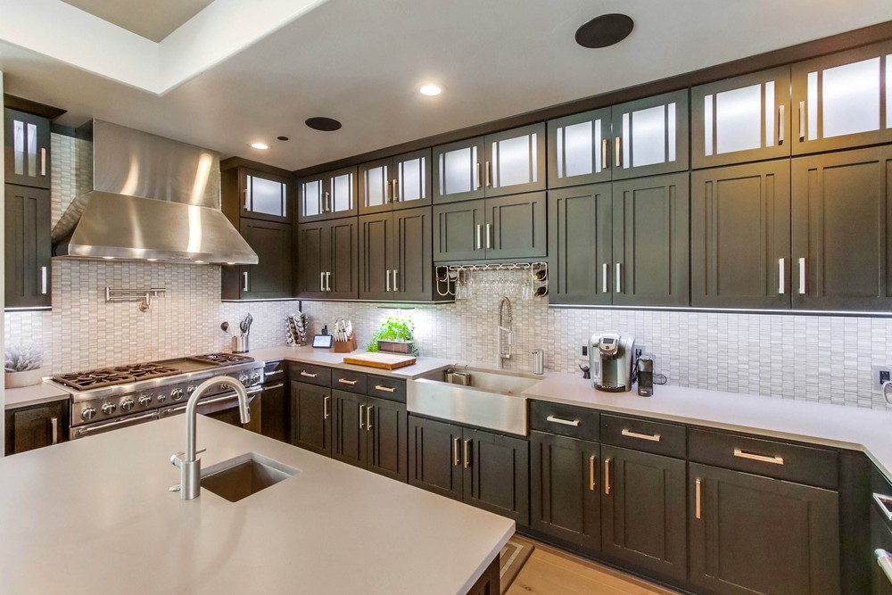 Virtual tour photo 18 of 77 for 2521 Deerpark Dr