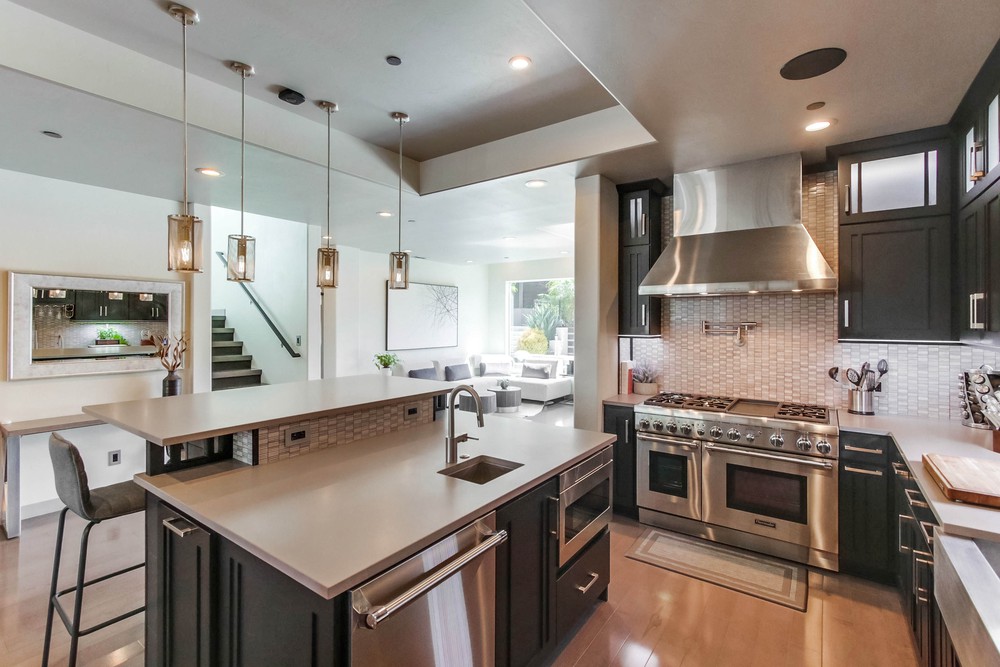 Virtual tour photo 19 of 77 for 2521 Deerpark Dr