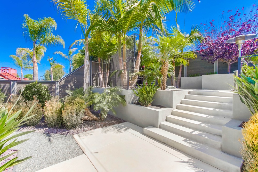Virtual tour photo 35 of 77 for 2521 Deerpark Dr