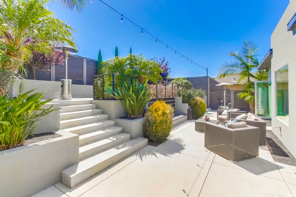Virtual tour photo 37 of 77 for 2521 Deerpark Dr