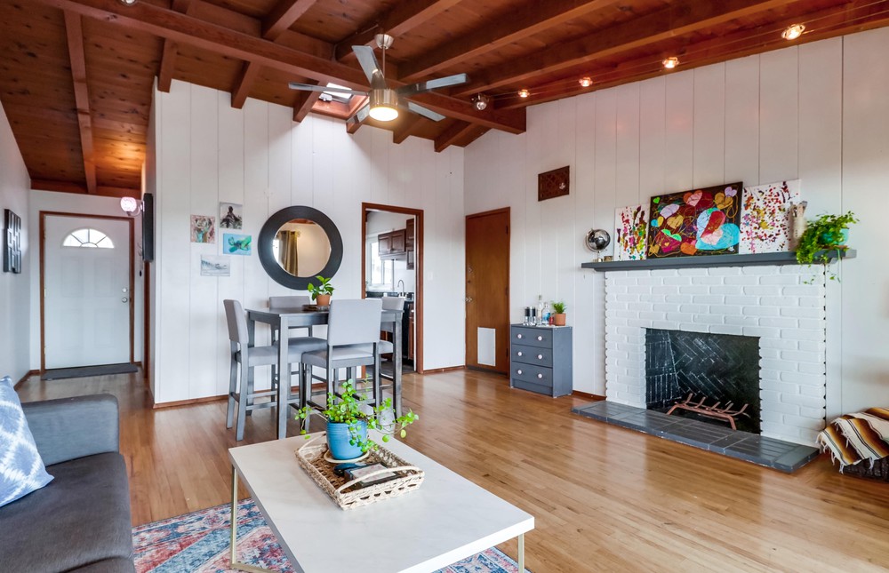Virtual tour photo 13 of 34 for 2521 Haller St
