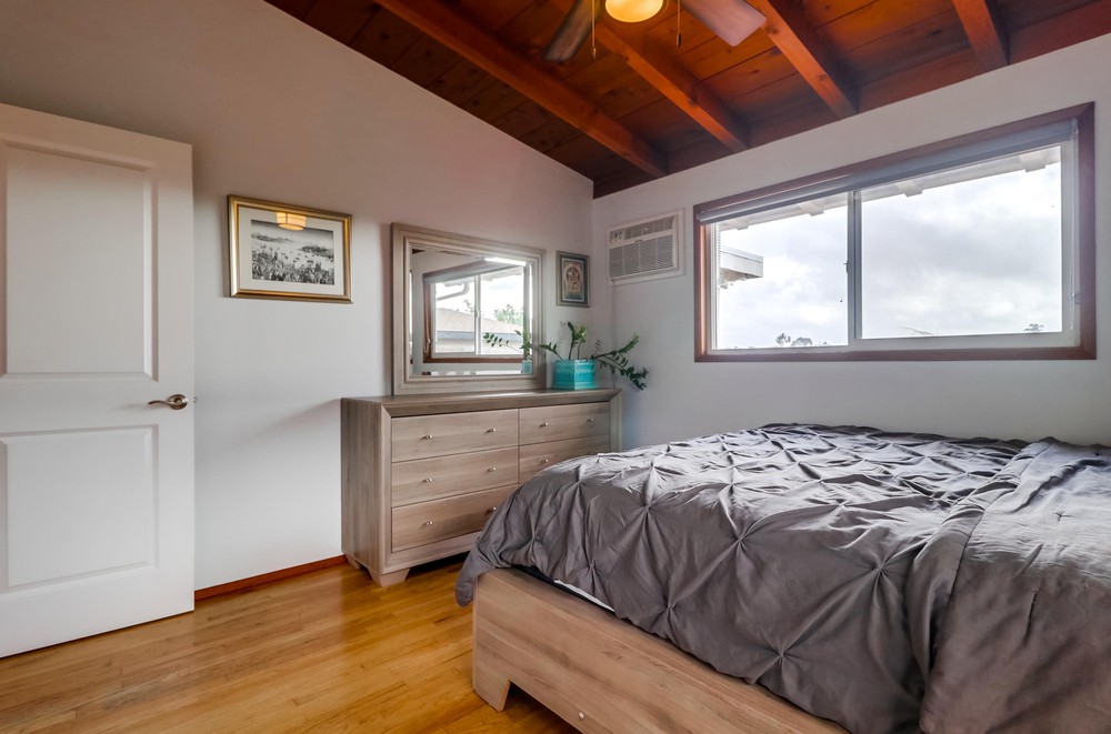 Virtual tour photo 18 of 34 for 2521 Haller St