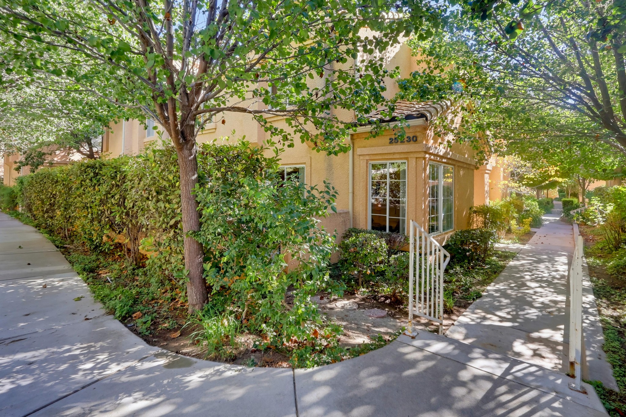 Virtual tour photo 3 of 78 for 25230 Steinbeck Ave
