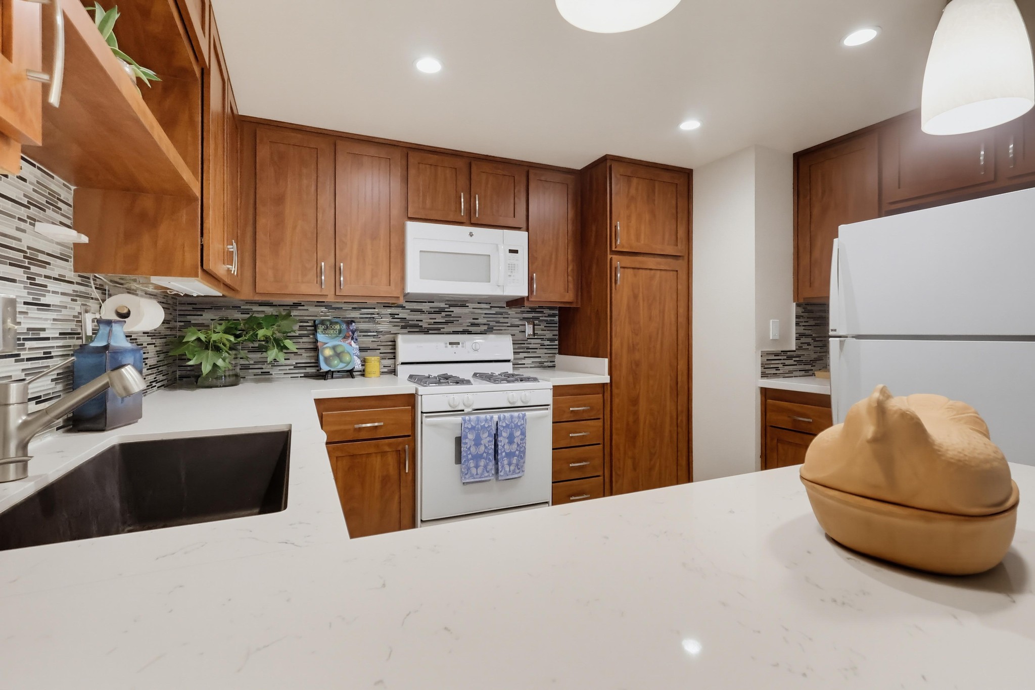 Virtual tour photo 27 of 78 for 25230 Steinbeck Ave
