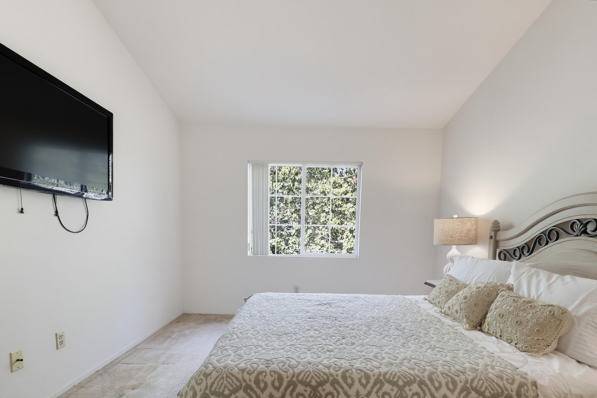 Virtual tour photo 50 of 78 for 25230 Steinbeck Ave