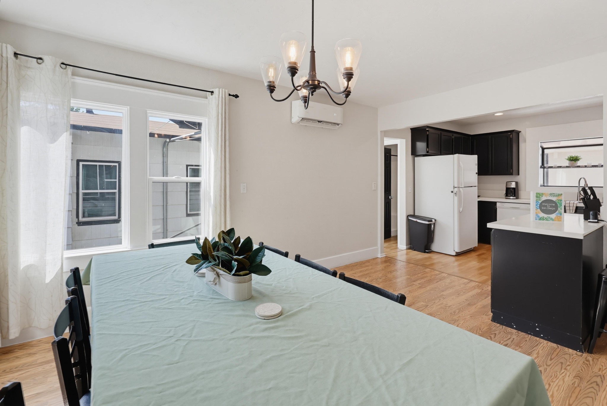 Virtual tour photo 18 of 111 for 2524-26 Horton Ave