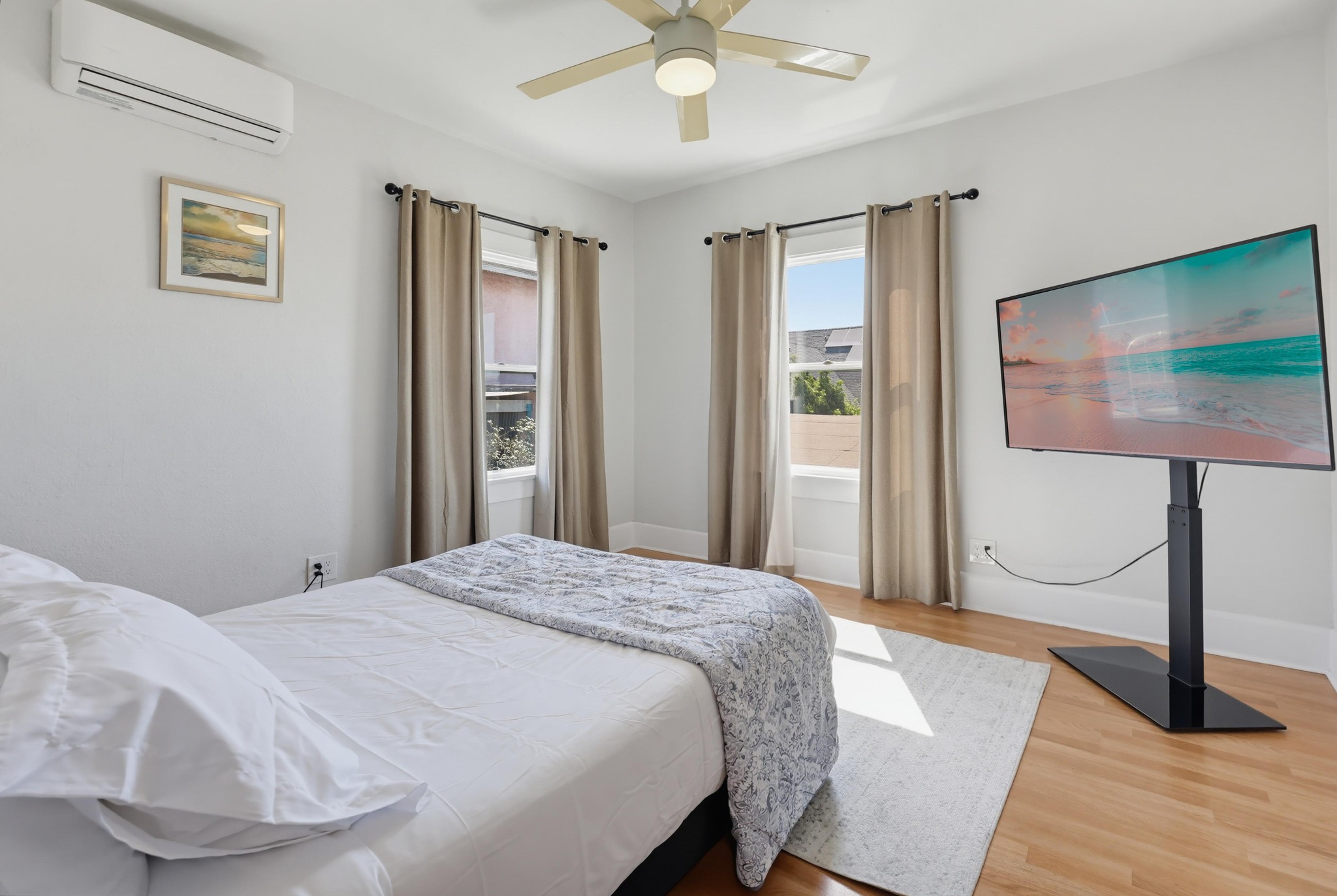 Virtual tour photo 44 of 111 for 2524-26 Horton Ave