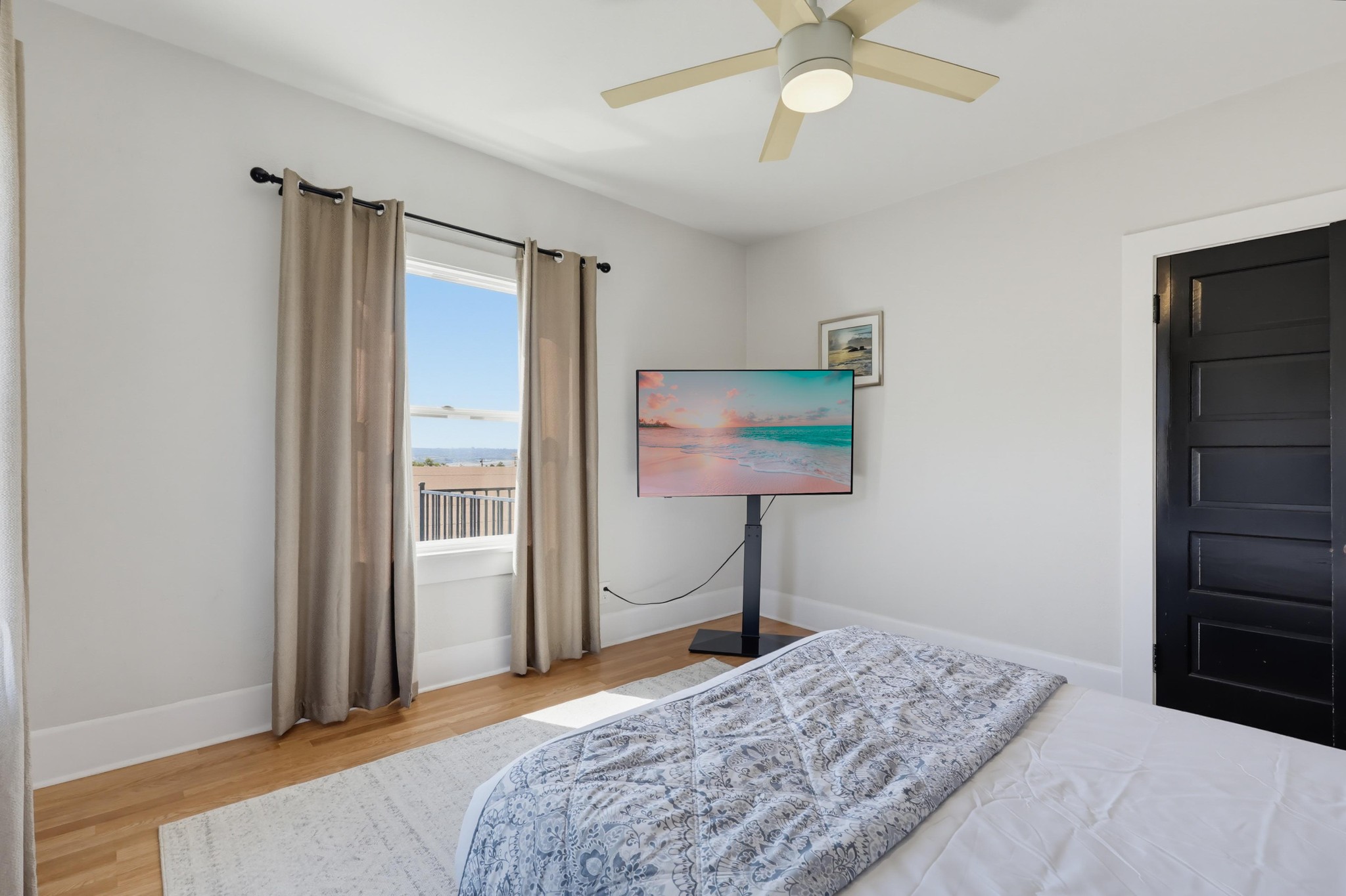 Virtual tour photo 46 of 111 for 2524-26 Horton Ave