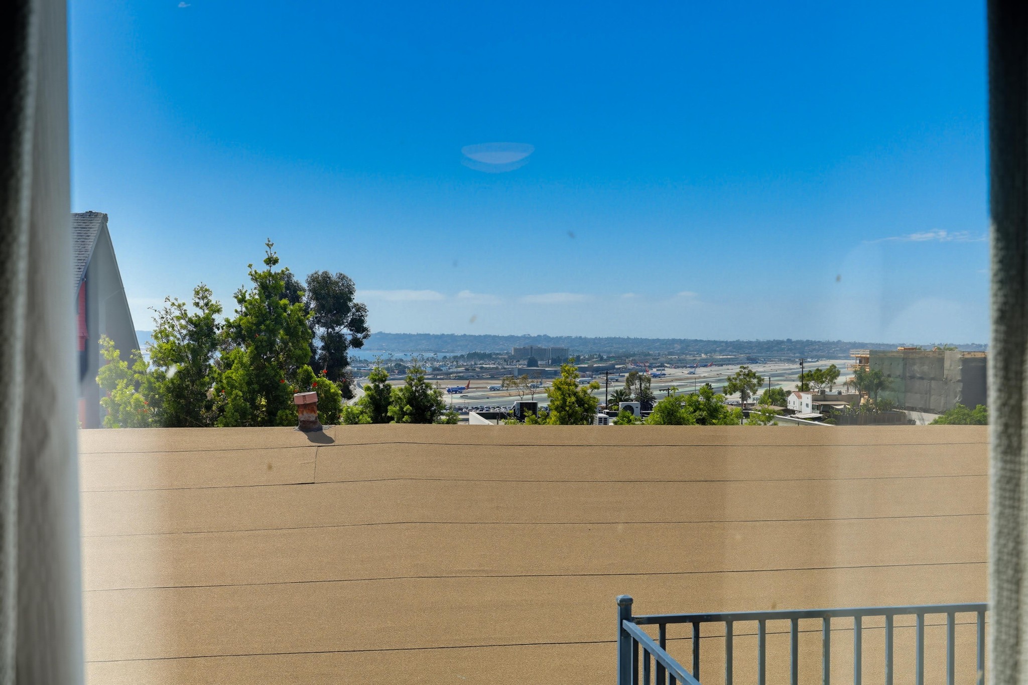 Virtual tour photo 47 of 111 for 2524-26 Horton Ave