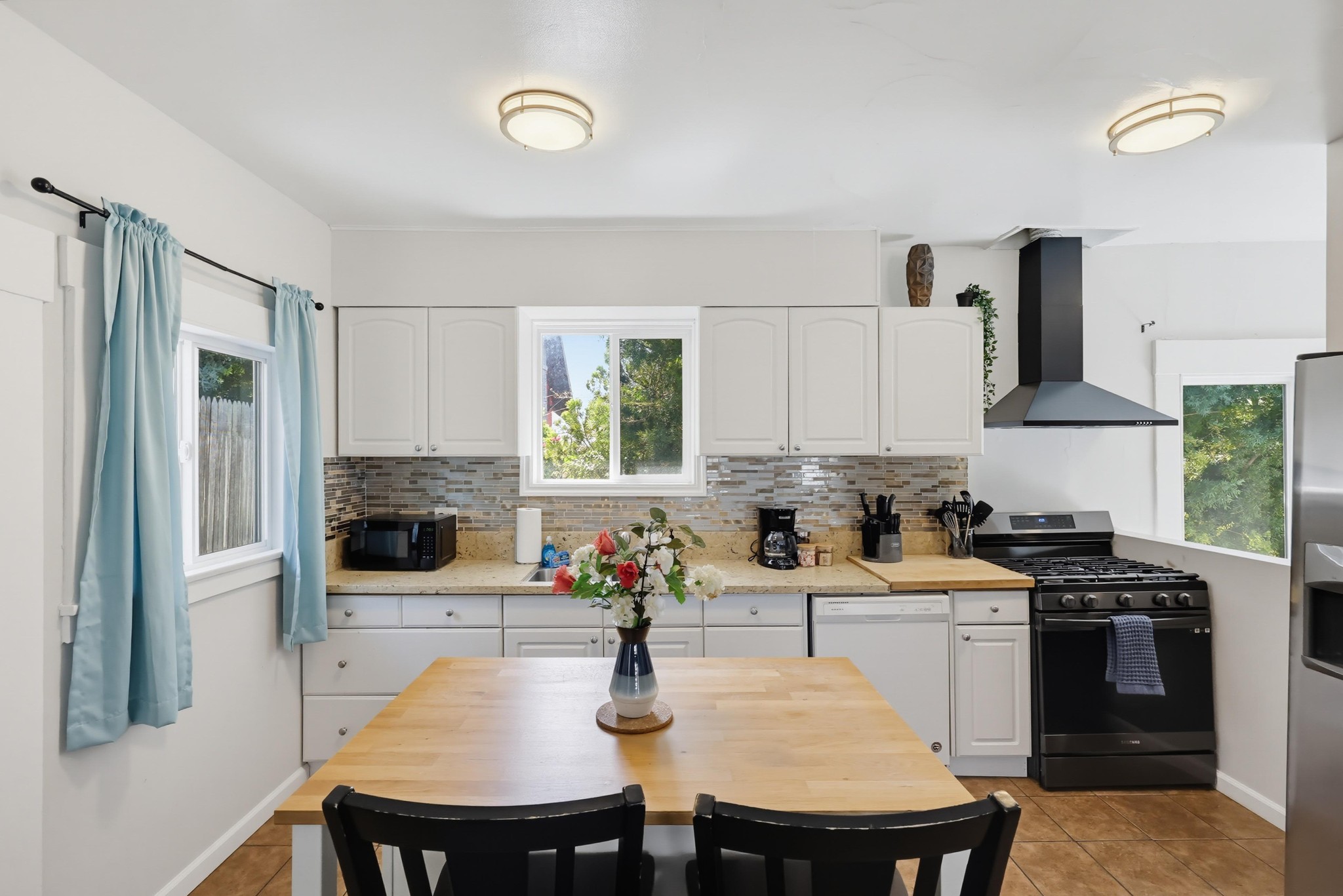 Virtual tour photo 69 of 111 for 2524-26 Horton Ave