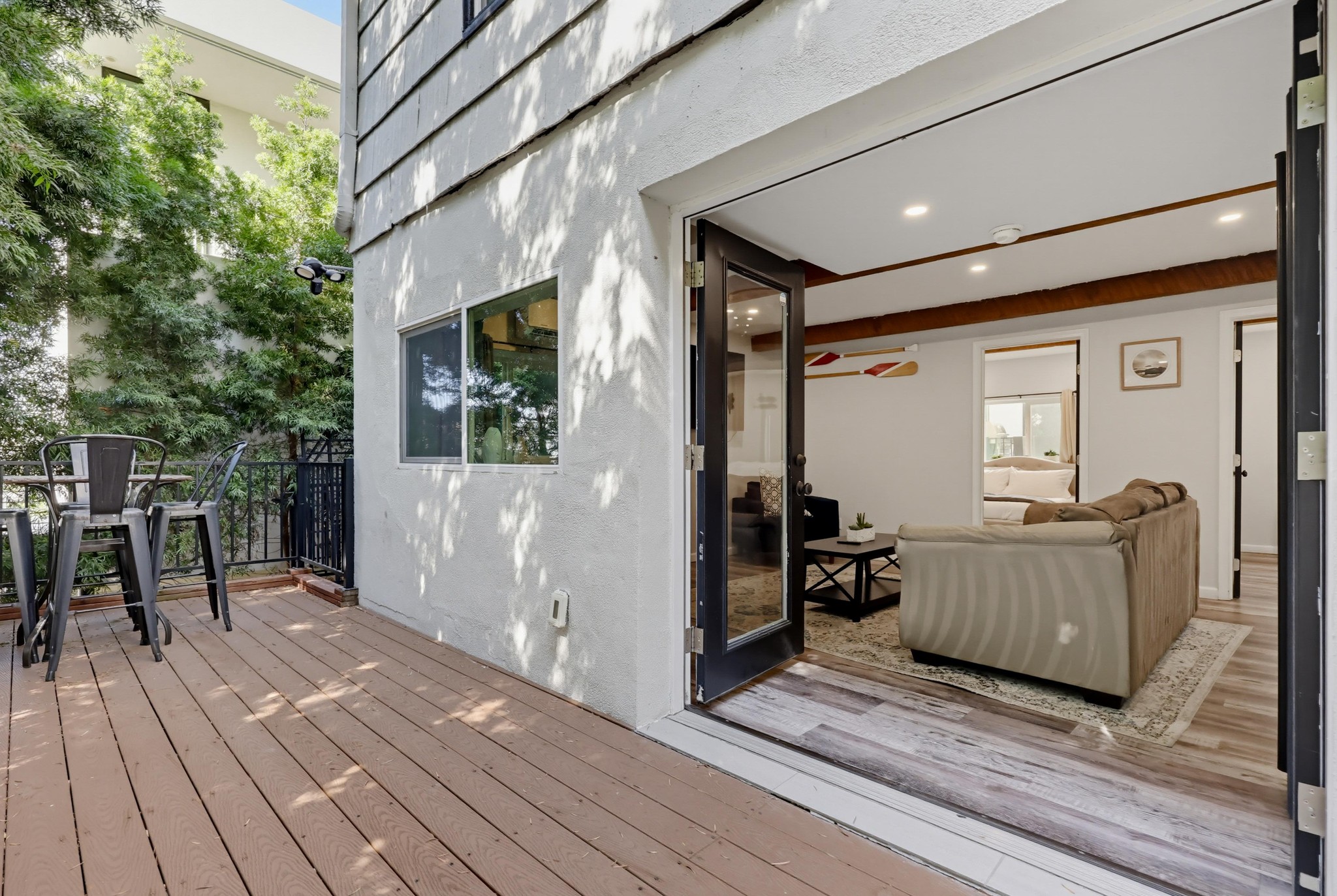 Virtual tour photo 103 of 111 for 2524-26 Horton Ave