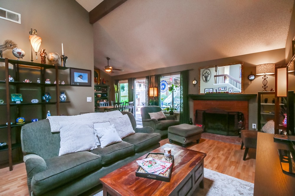 Virtual tour photo 8 of 37 for 2524 Crosshaven Ln