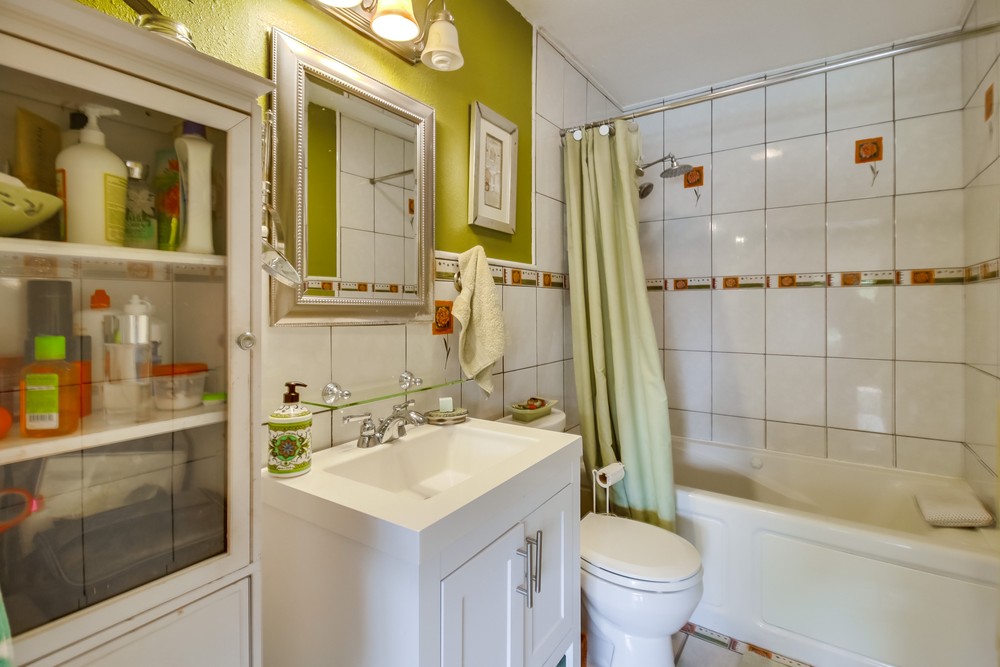 Virtual tour photo 25 of 37 for 2524 Crosshaven Ln