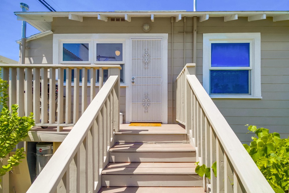Virtual tour photo 5 of 49 for 2525 E St