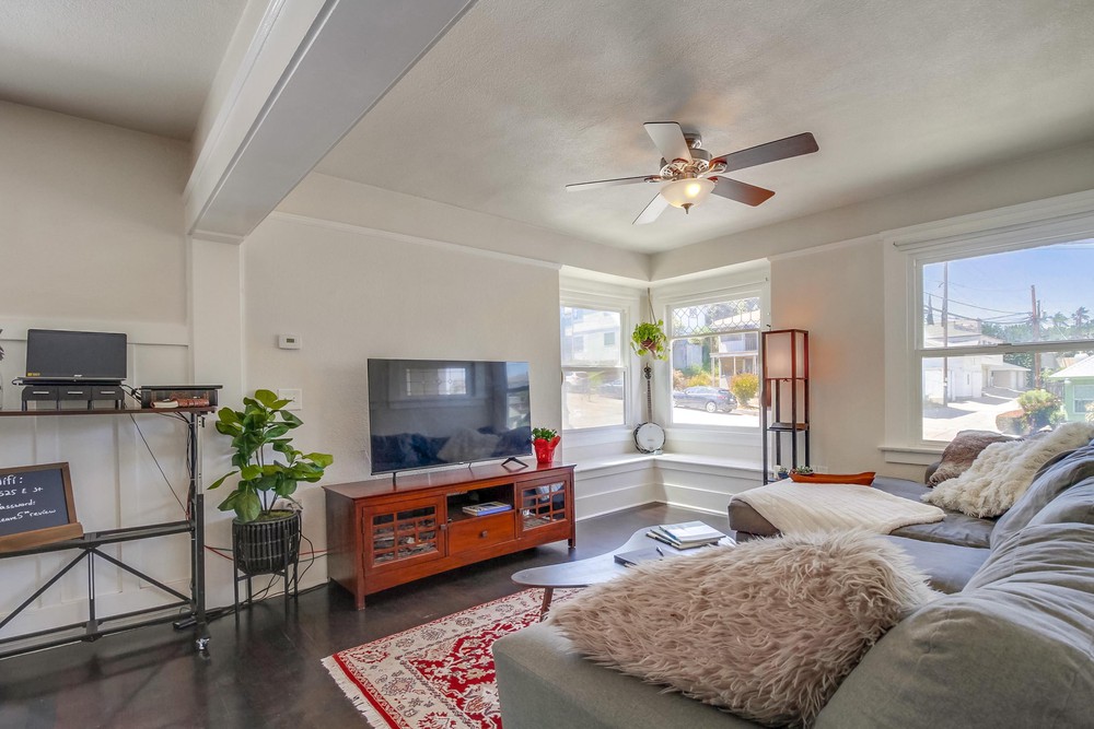 Virtual tour photo 10 of 49 for 2525 E St