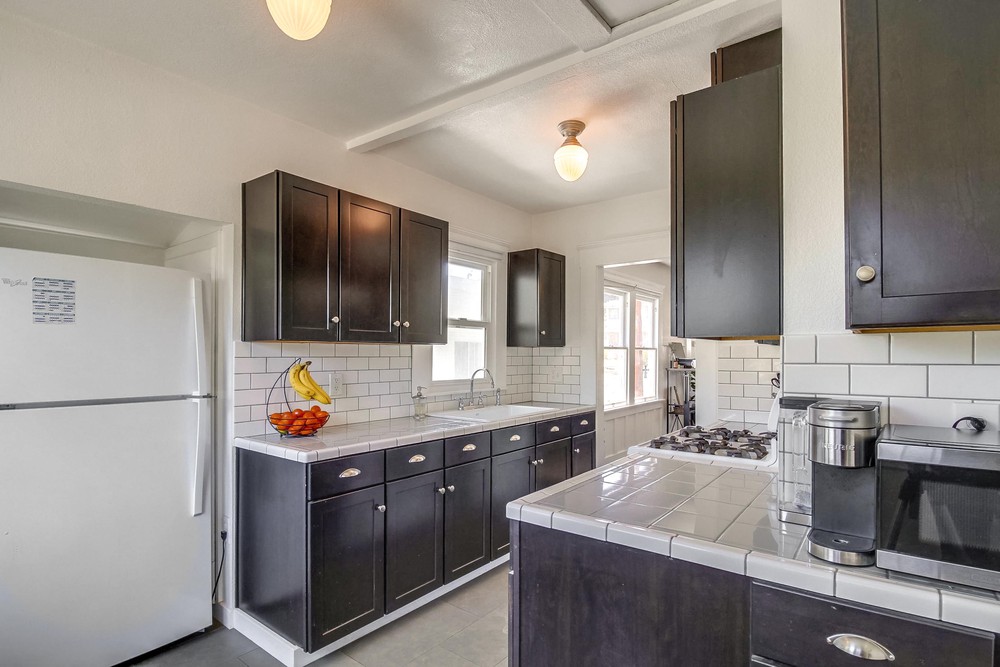 Virtual tour photo 24 of 49 for 2525 E St
