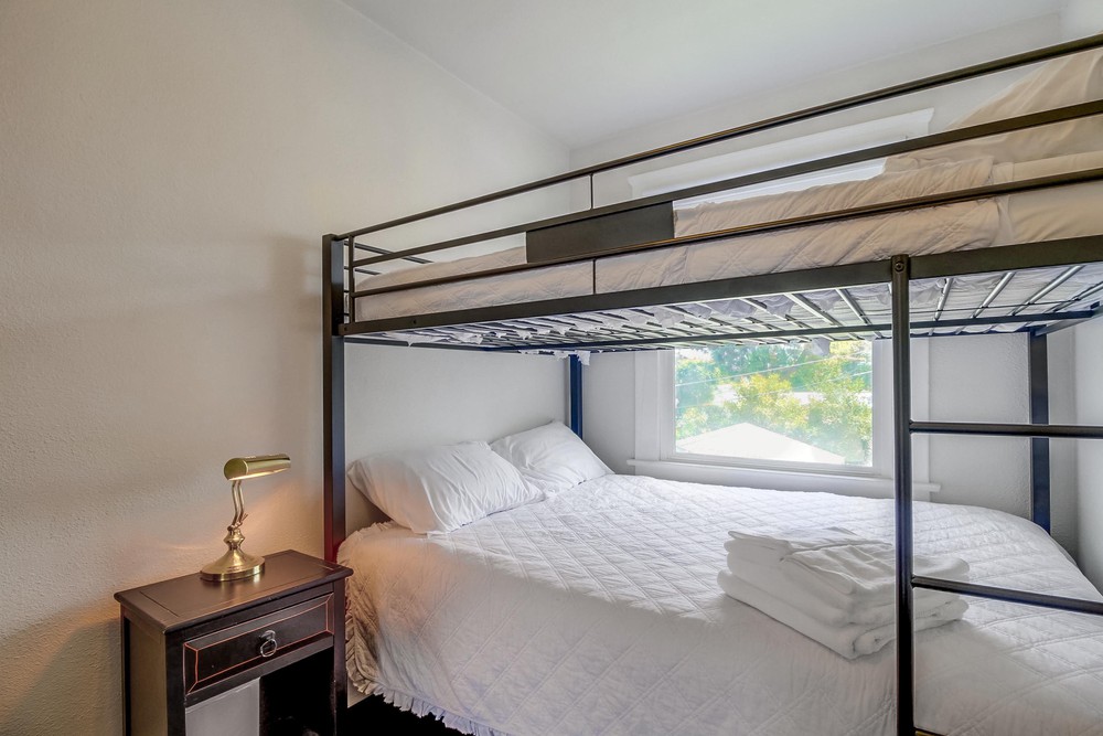 Virtual tour photo 34 of 49 for 2525 E St