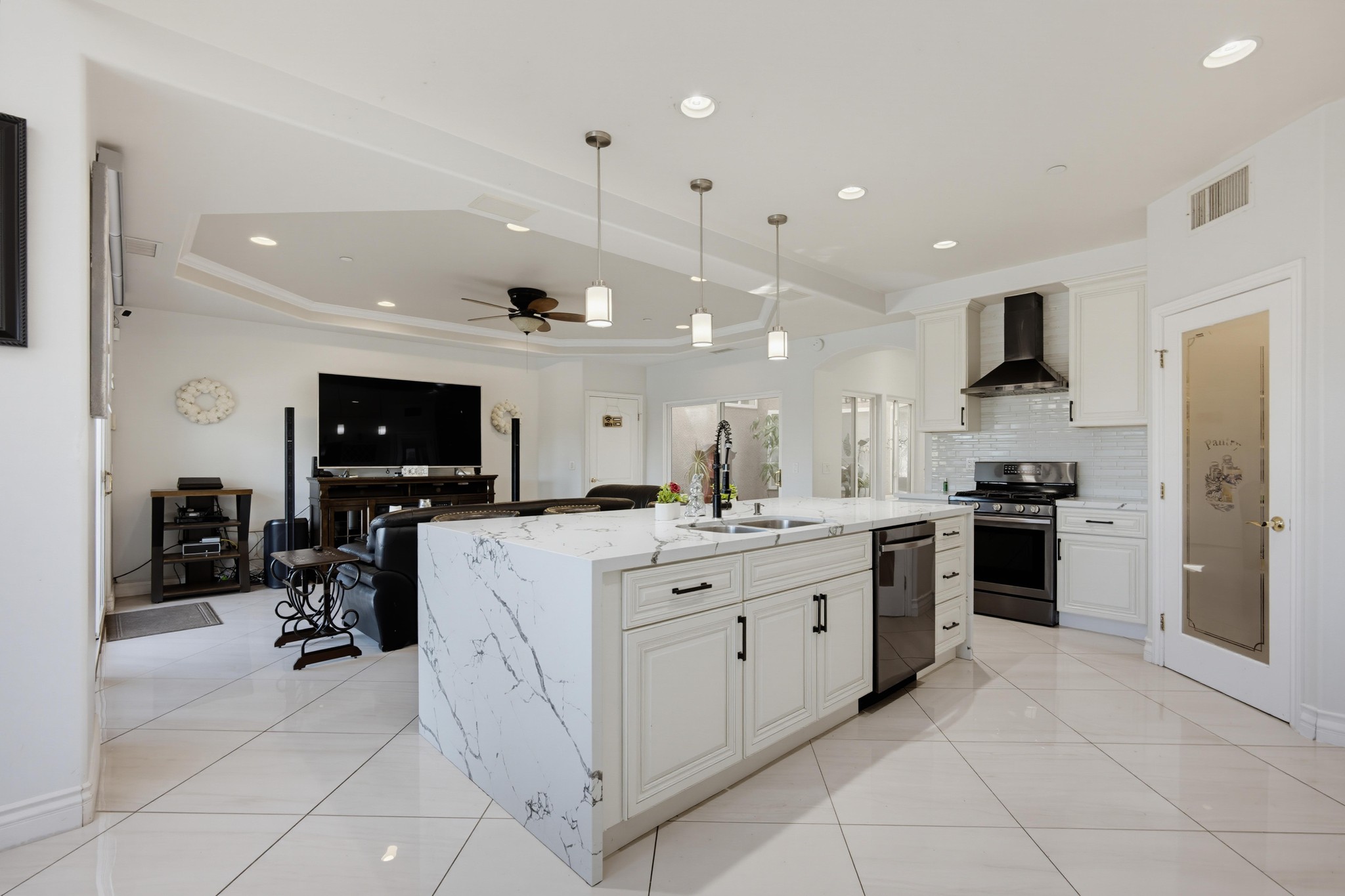 Virtual tour photo 29 of 89 for 2525 Prospect Dr