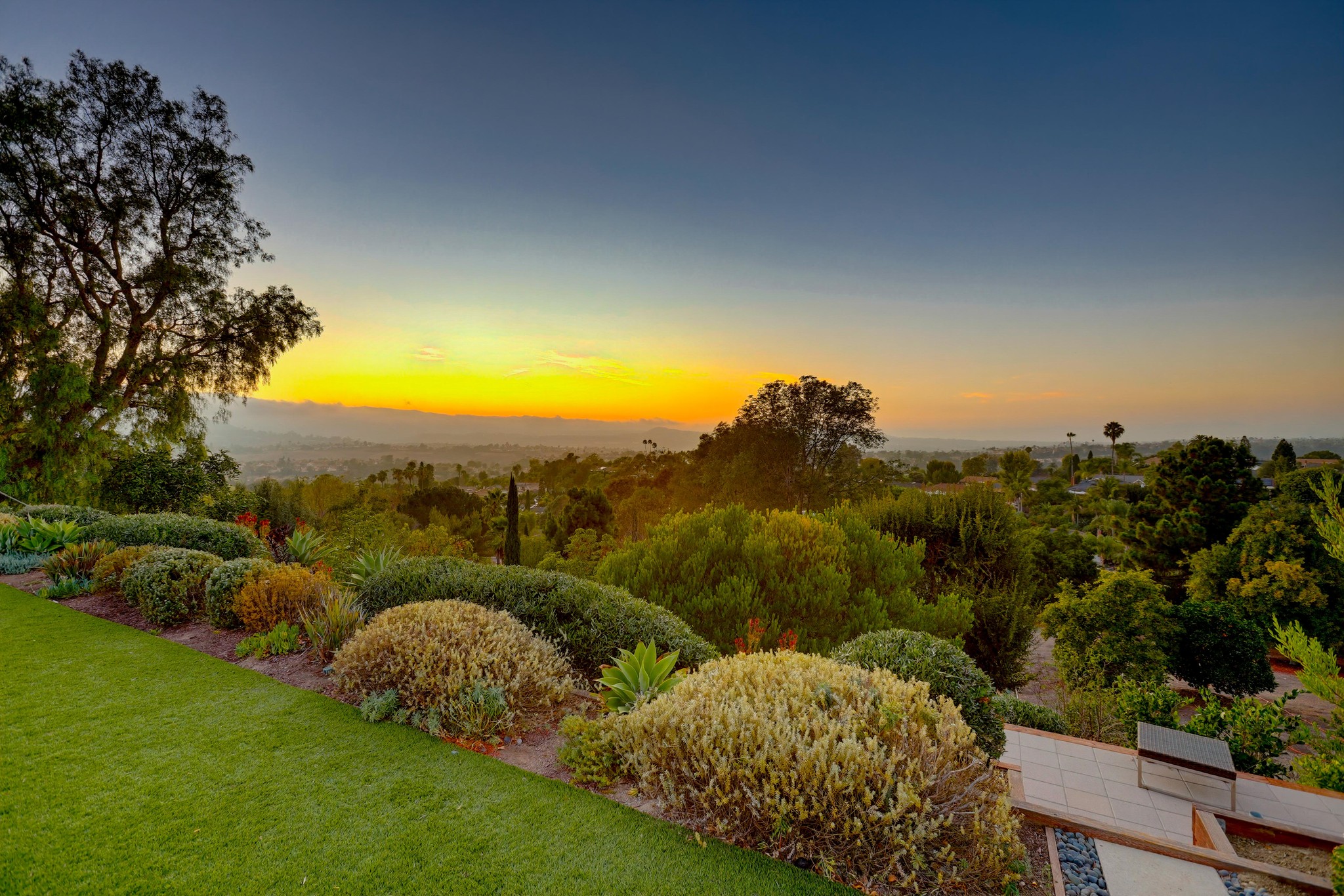 Virtual tour photo 68 of 80 for 25251 Via Piedra Blanca