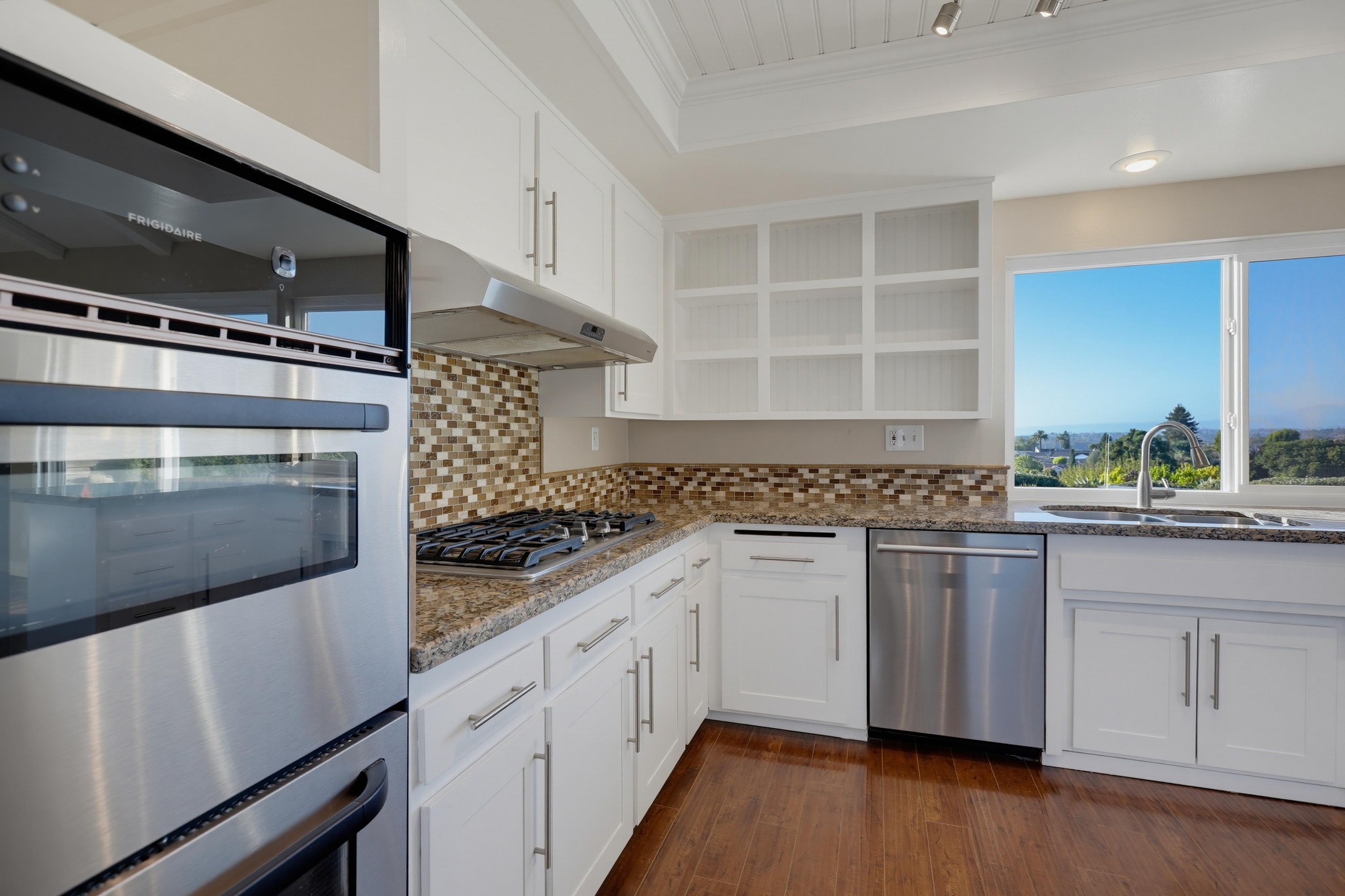 Virtual tour photo 33 of 80 for 25251 Via Piedra Blanca