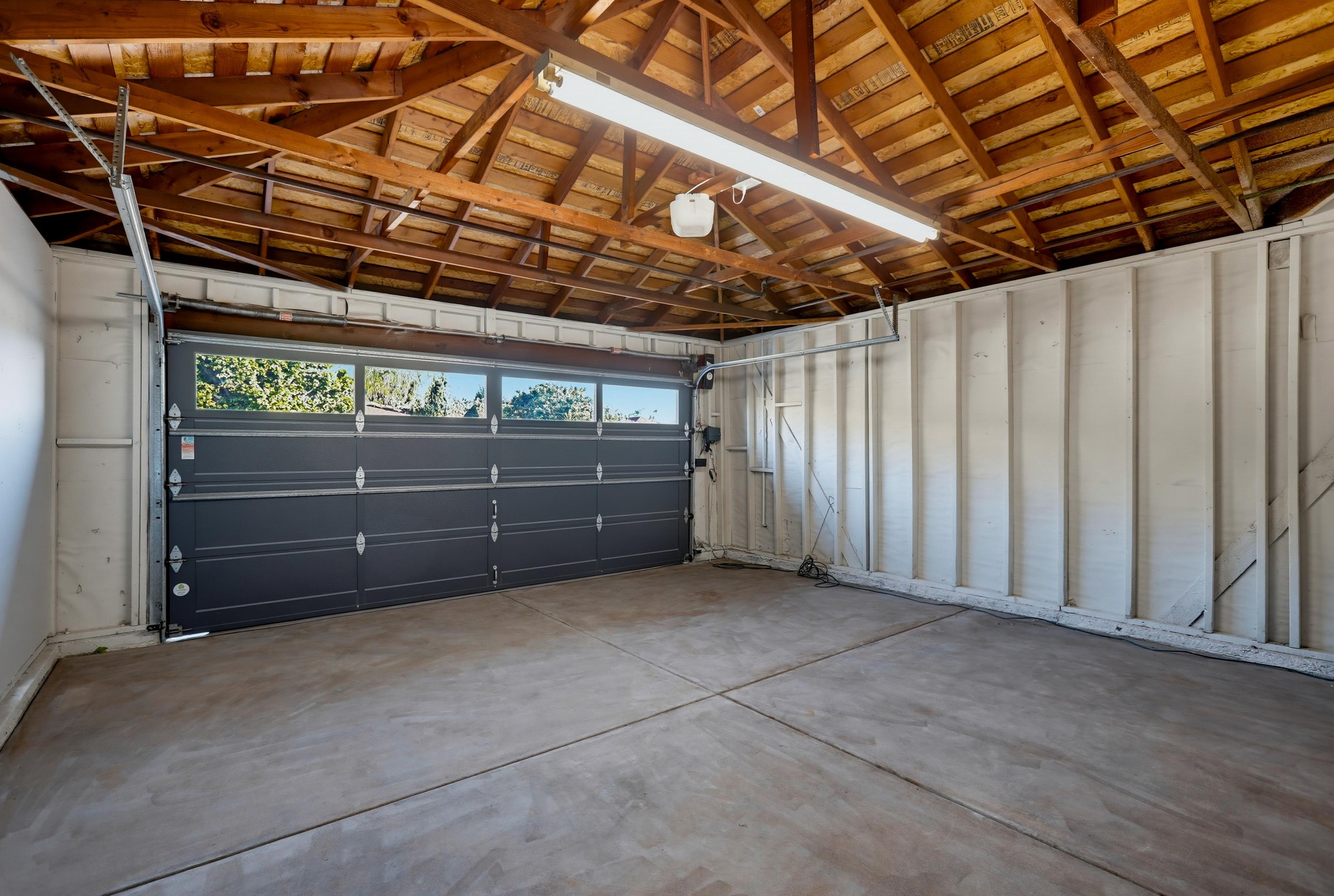 Virtual tour photo 55 of 80 for 25251 Via Piedra Blanca