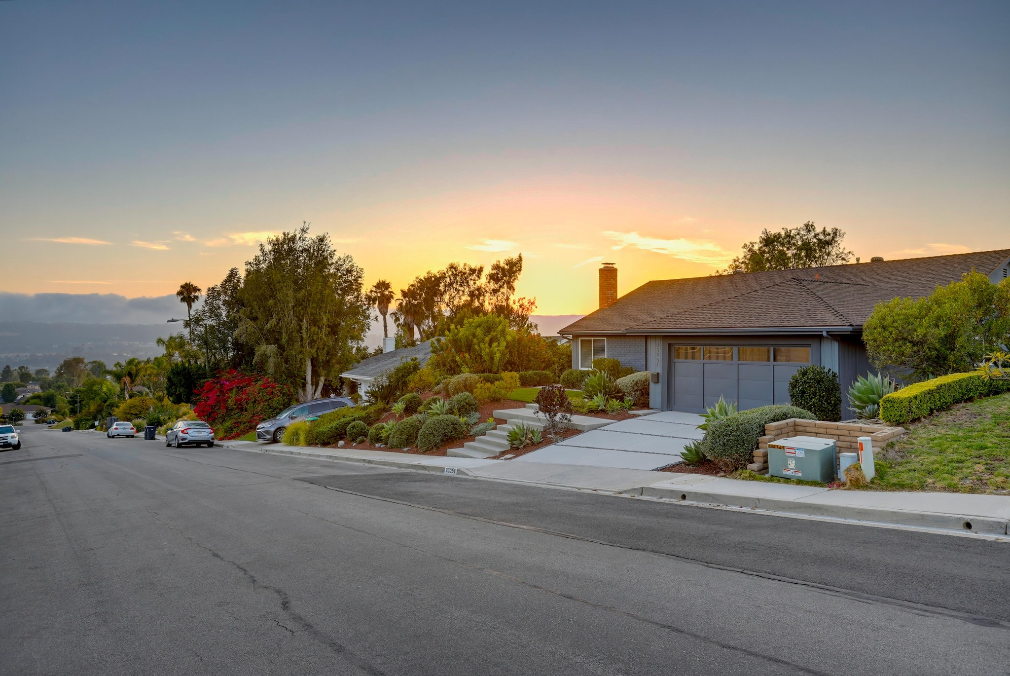 Virtual tour photo 5 of 80 for 25251 Via Piedra Blanca
