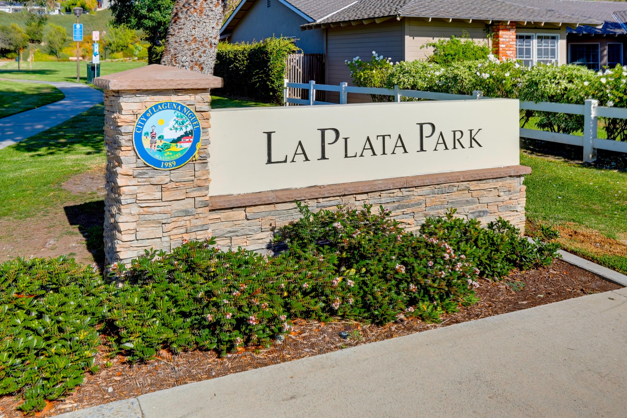 Virtual tour photo 75 of 80 for 25251 Via Piedra Blanca