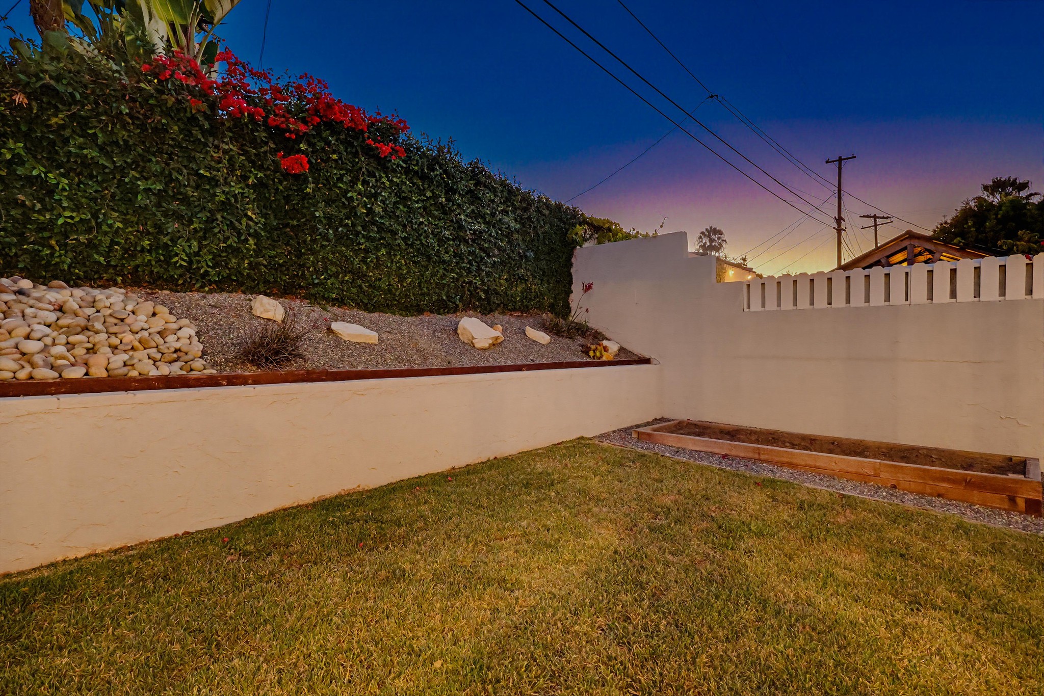 Virtual tour photo 14 of 94 for 2526 Highcliff Dr