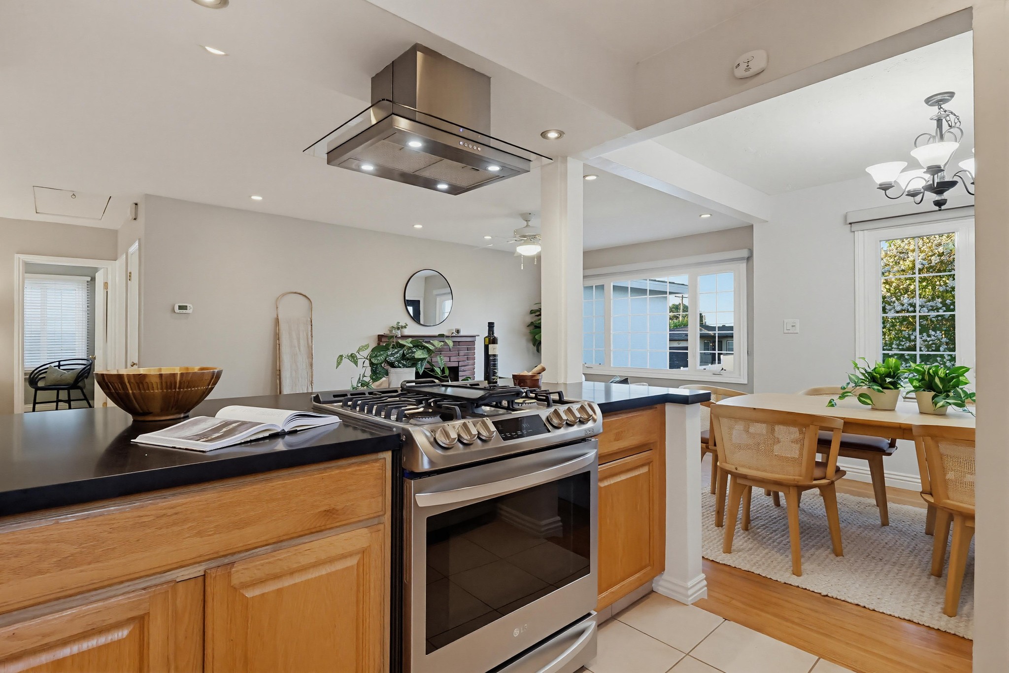 Virtual tour photo 40 of 94 for 2526 Highcliff Dr