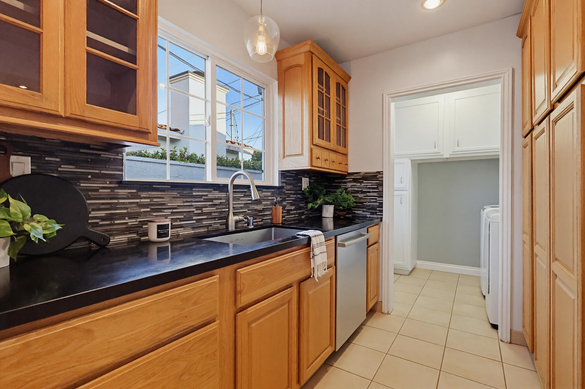 Virtual tour photo 41 of 94 for 2526 Highcliff Dr