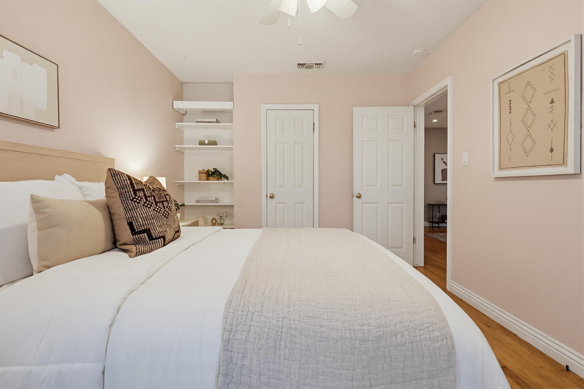 Virtual tour photo 54 of 94 for 2526 Highcliff Dr