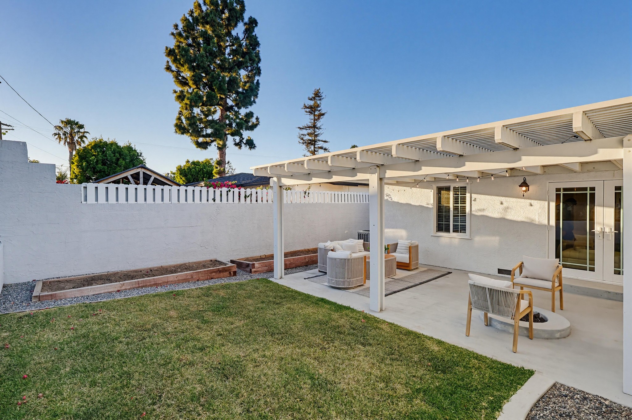 Virtual tour photo 89 of 94 for 2526 Highcliff Dr