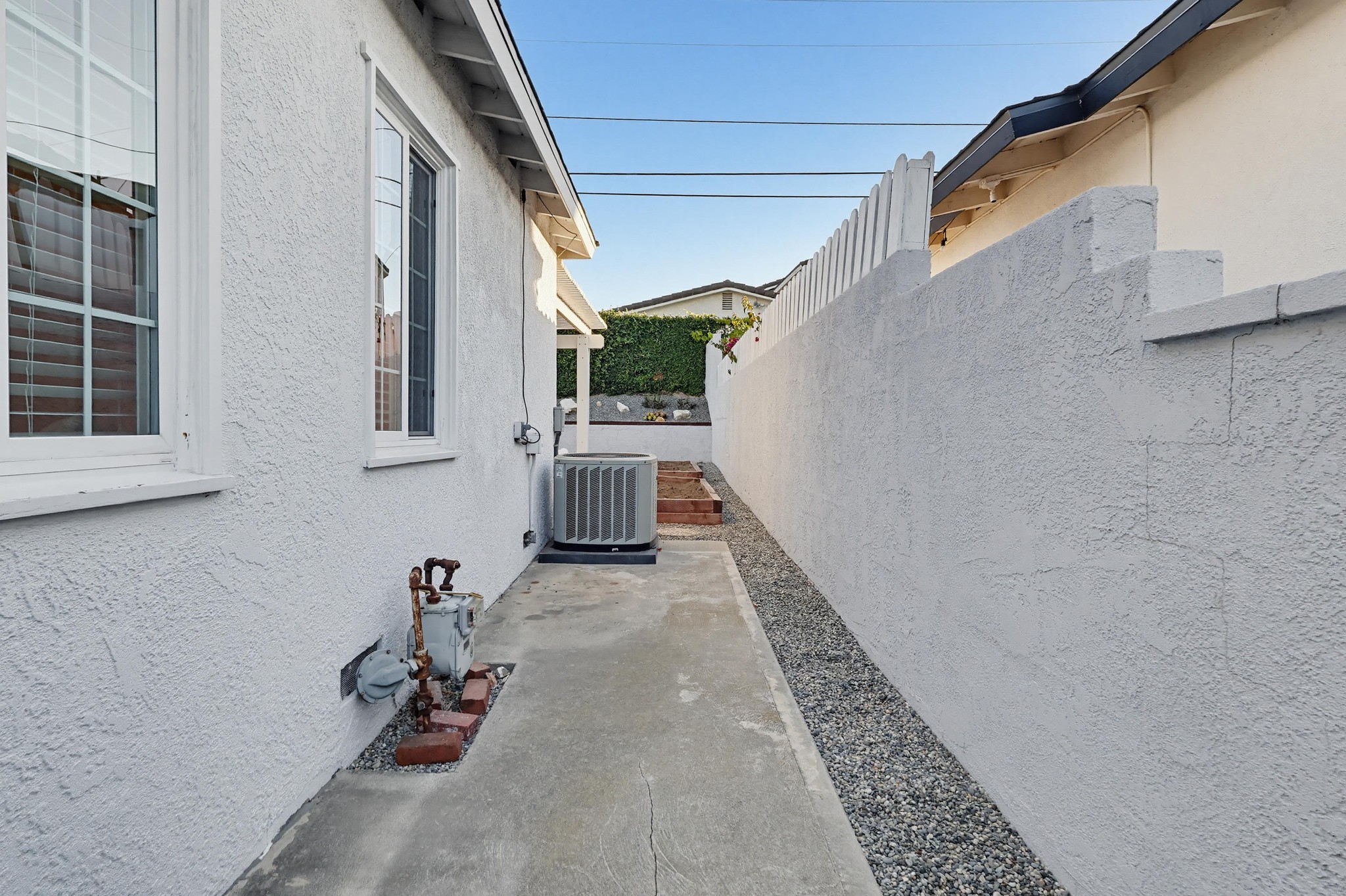 Virtual tour photo 95 of 94 for 2526 Highcliff Dr