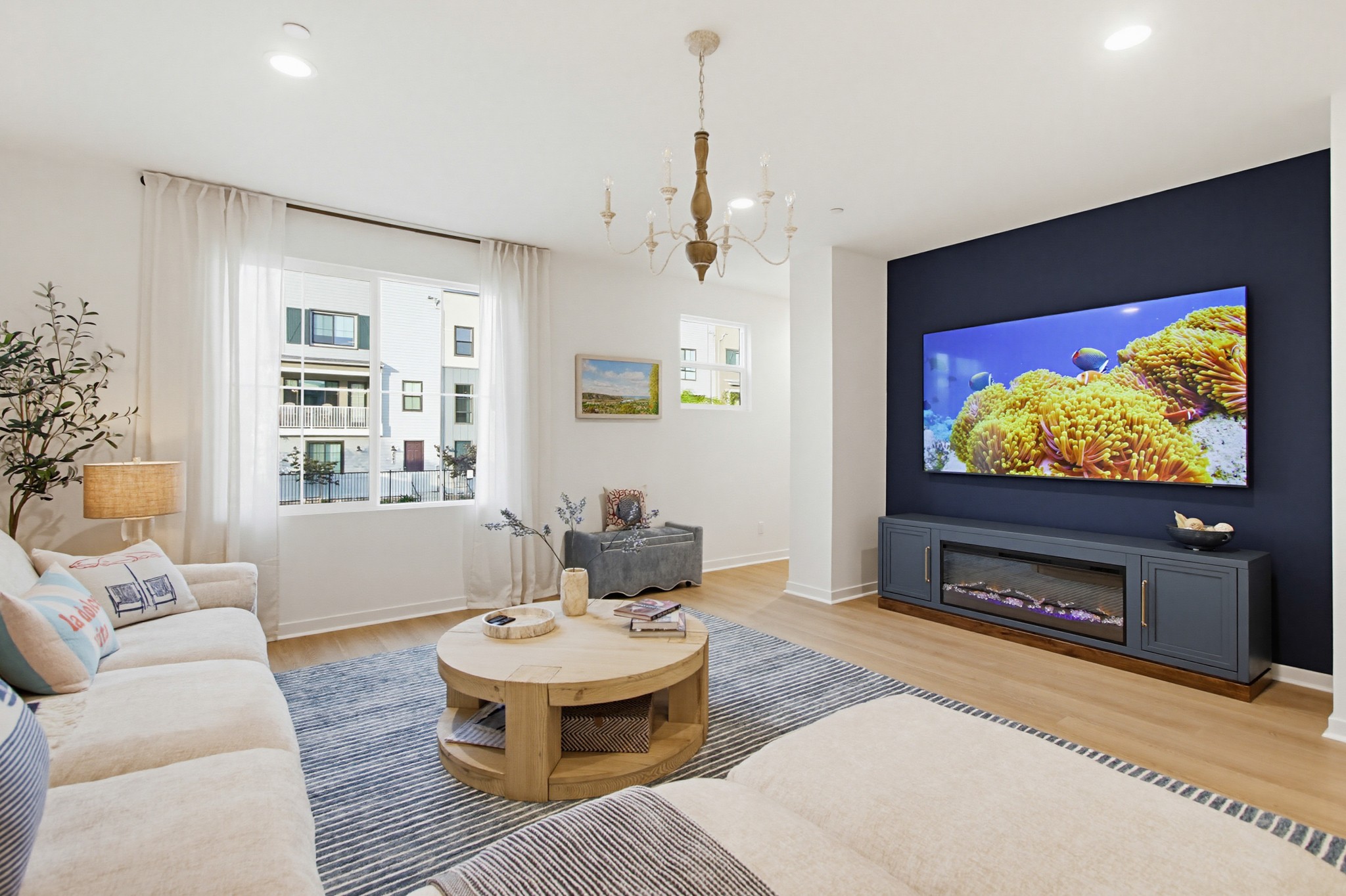 Virtual tour photo 34 of 133 for 2528 Delphinium Ln