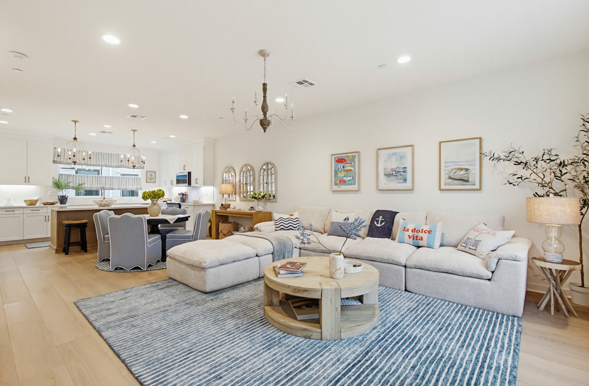 Virtual tour photo 37 of 133 for 2528 Delphinium Ln